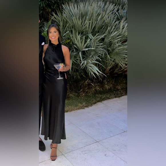 Reformation Dresses & Skirts - Reformation Cassette Silk Dress